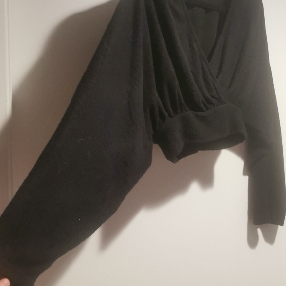 Blue blush crop sweater - Picture 3 of 3